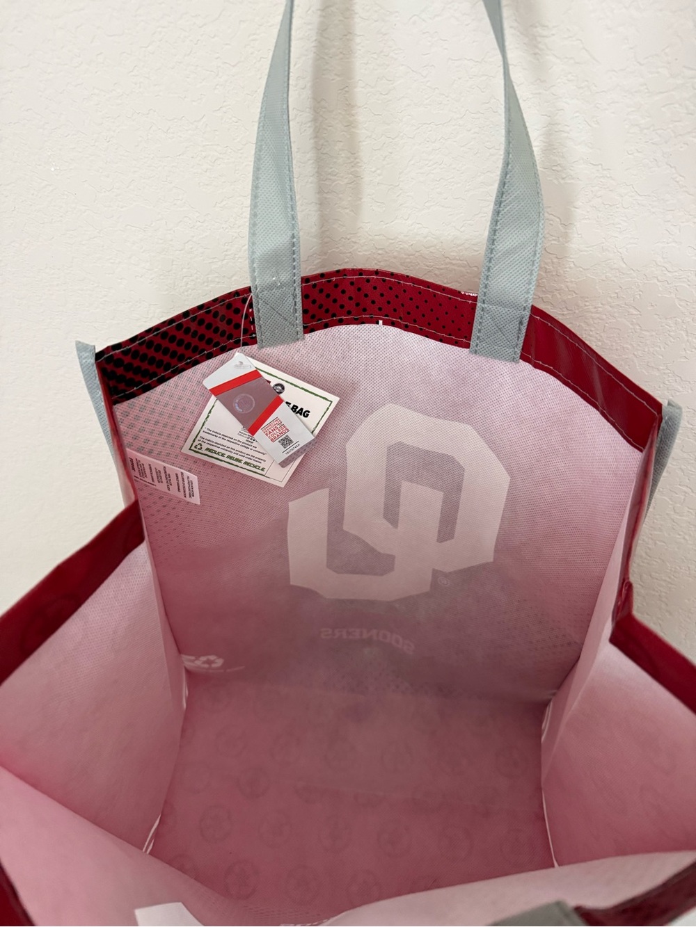 NWT Set of 2 Oklahoma Sooners Reusable Tote Bags Crimson & White - Picture 4 of 4